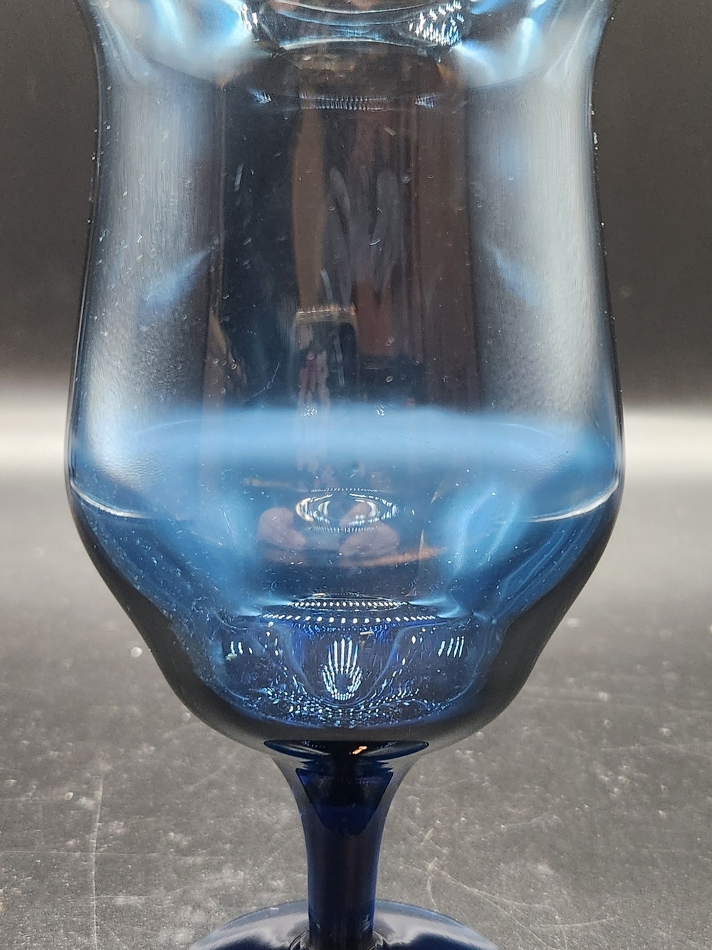 Vintage Pfaltzgraff Yorktowne Blue Glass Goblet